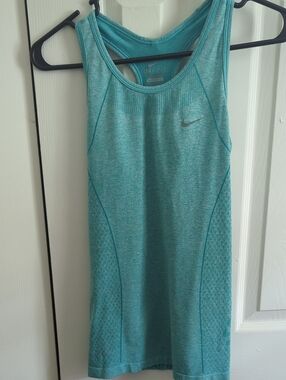 Nike Teal Sleeveless Dri-FIT Athletic Tank